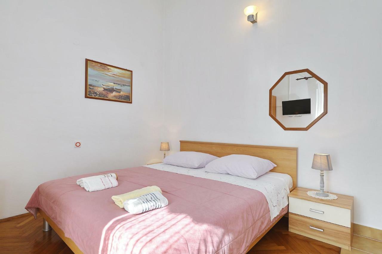ביוגראד נה מורו Apartments Vedrana מראה חיצוני תמונה