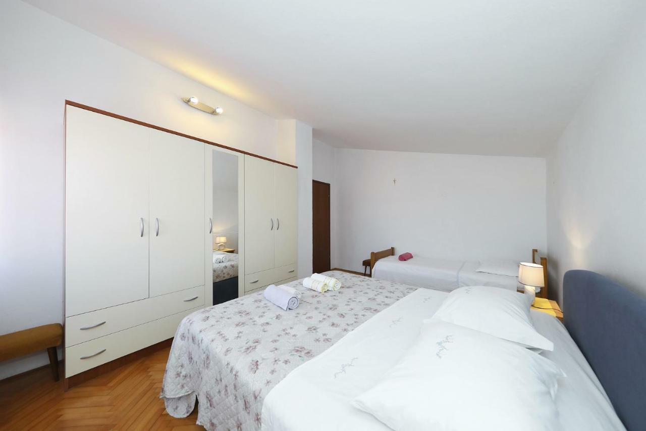 ביוגראד נה מורו Apartments Vedrana מראה חיצוני תמונה